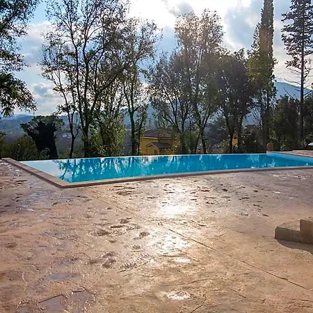 Ortensia D'avalos Resort Alvignano